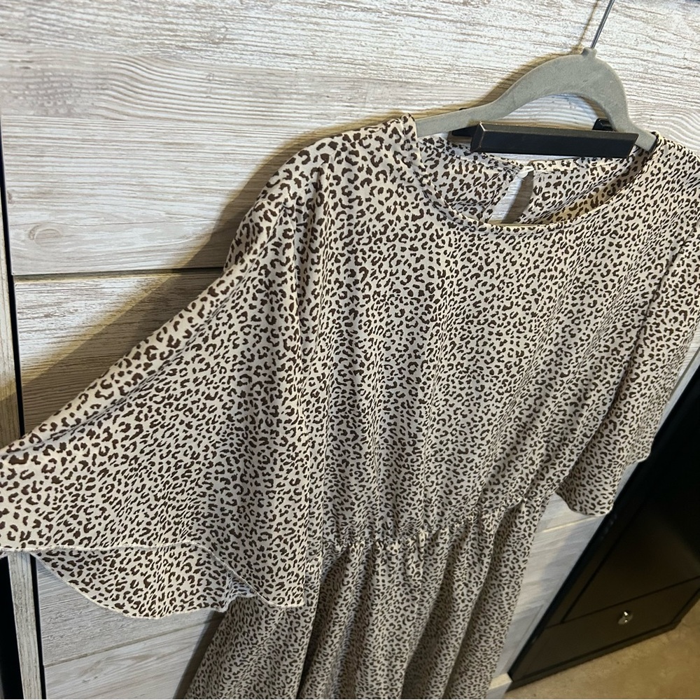 Shein Allover Leopard Printed a -line Dress size xl - Picture 3 of 5